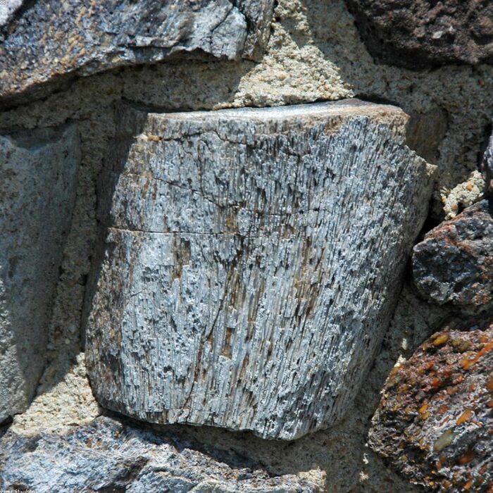 Mineral rock